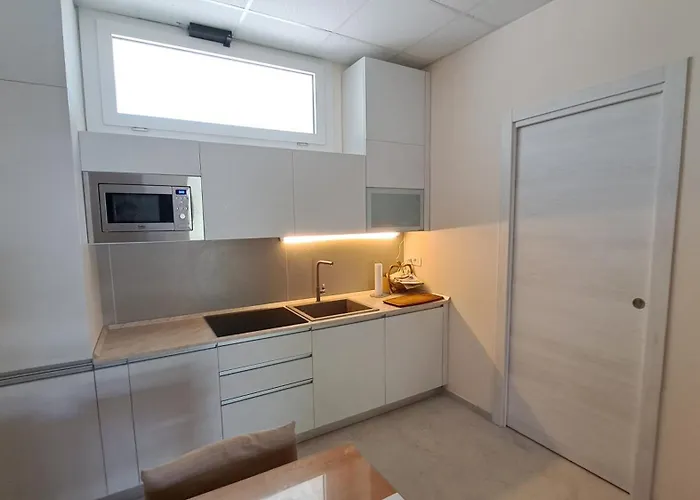 L' Amabile Volpe - Via Carlo Levi 2&2 Pianoro